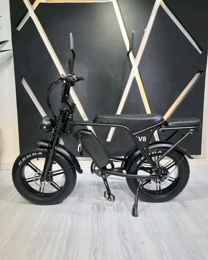 Surron Fat Tyre in Matte Black